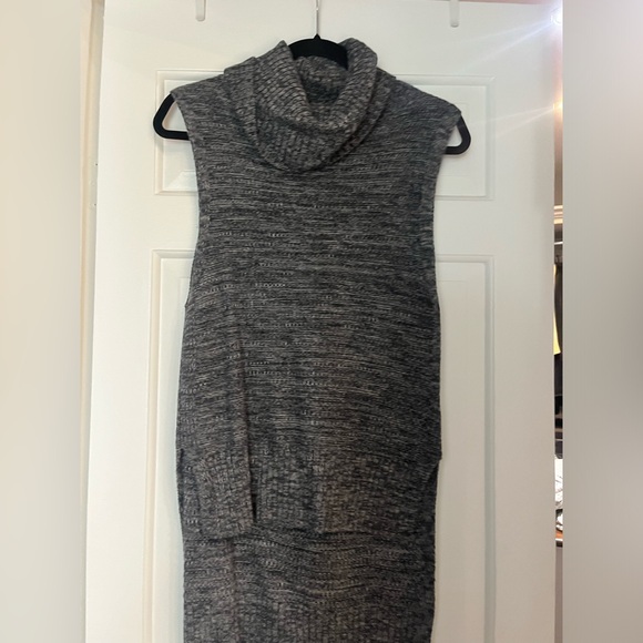 Banana republic sweater high low size xs gray - Picture 1 of 2